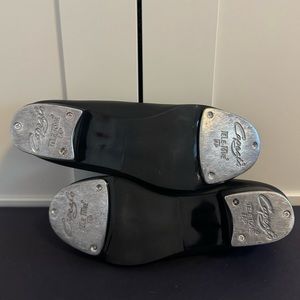 Capezio Tap Shoes (Tic Tap Toe Tap Shoe)